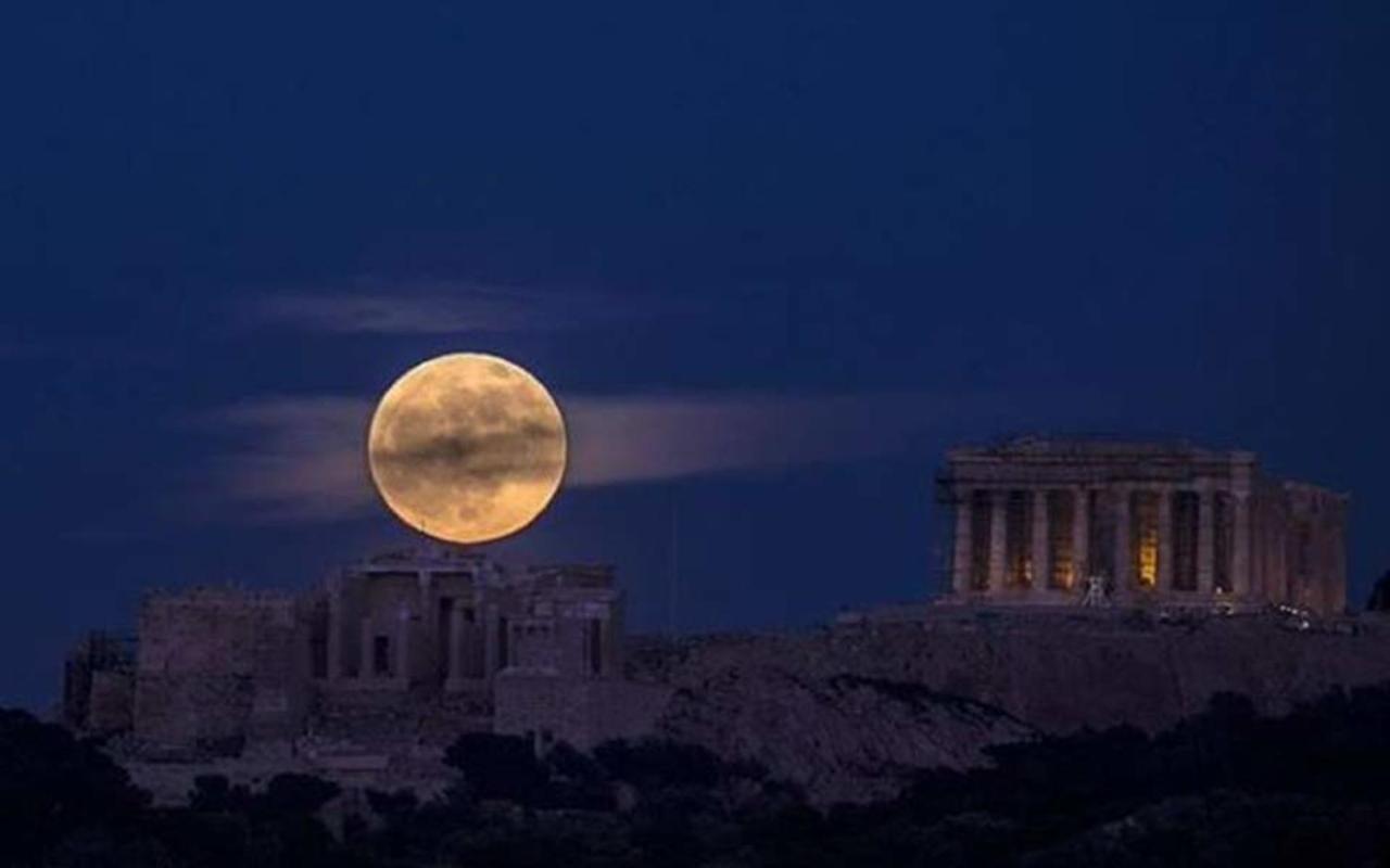 Ferienwohnung Nephiria, Back To Tradition, In The Heart Of Plaka! Athen Exterior foto